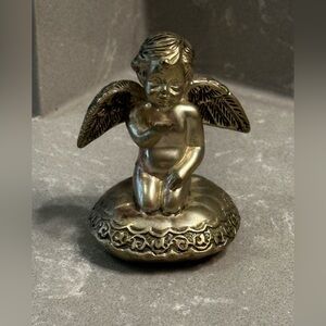 Vintage Silver Cherub Angel Baby Blowing Kiss Ring Holder  3.2” x 2.5”